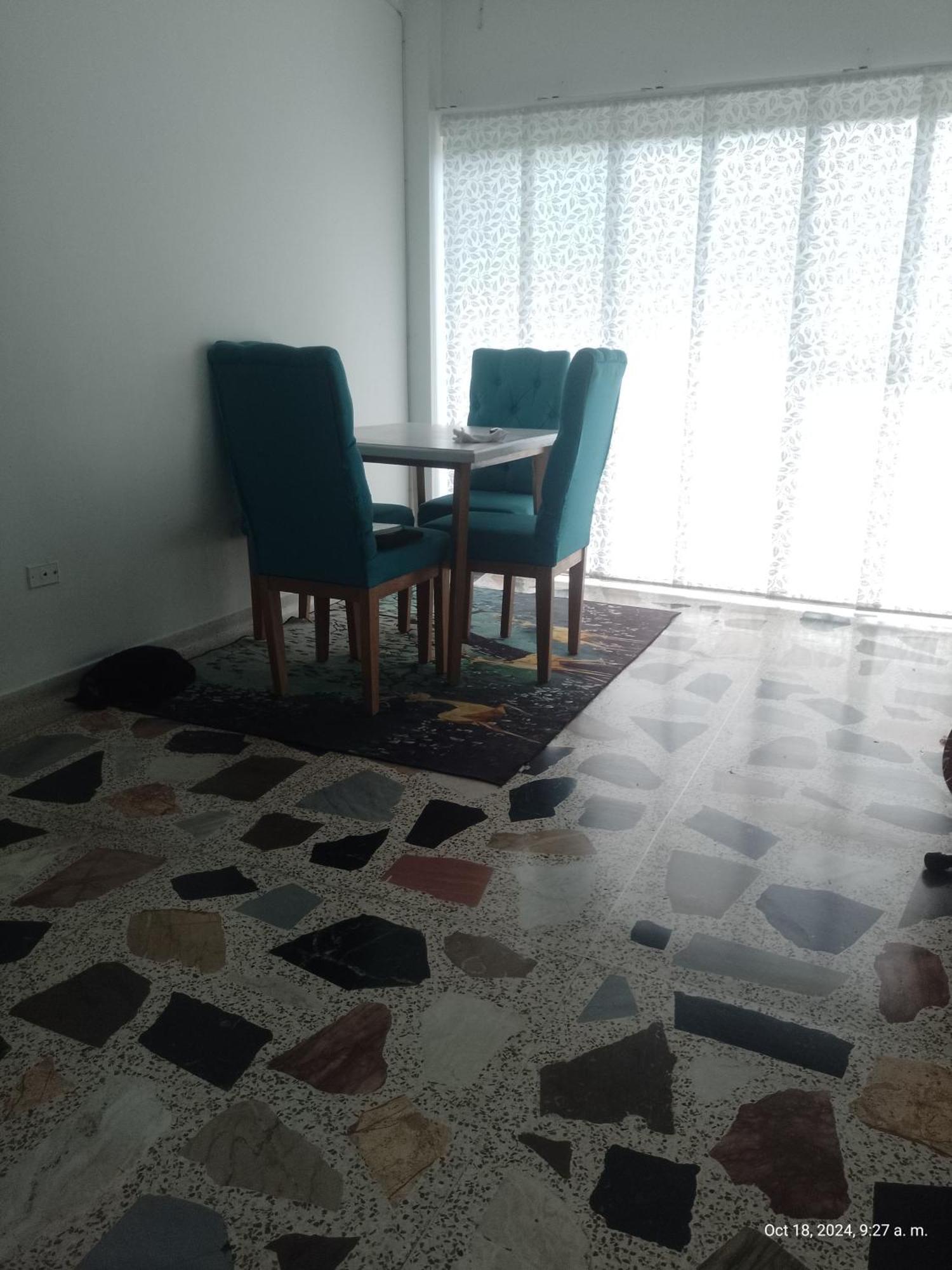 Sarac 2do Piso Homestay *