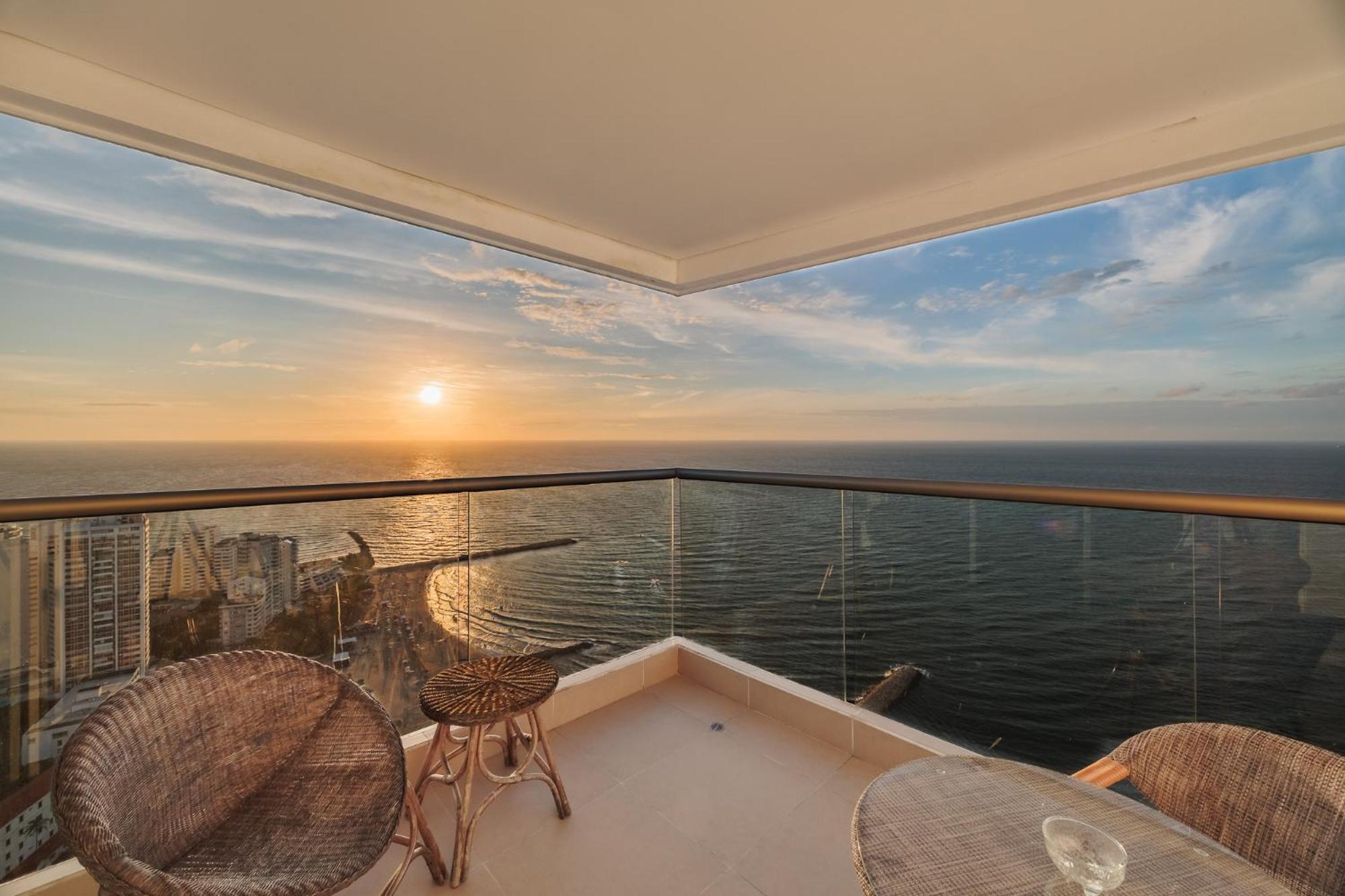 Apto De 2 Con Imponente Vista Al Mar En Bocagrande Apartamento Cartagena