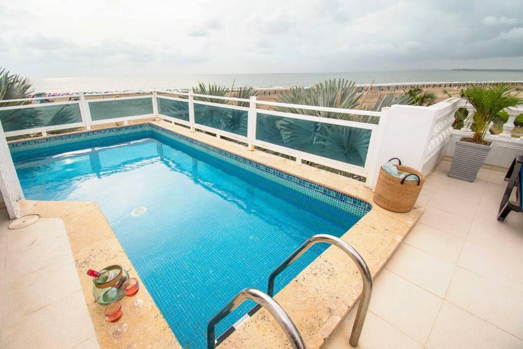 Casa Solarium, Aldaba Selection *