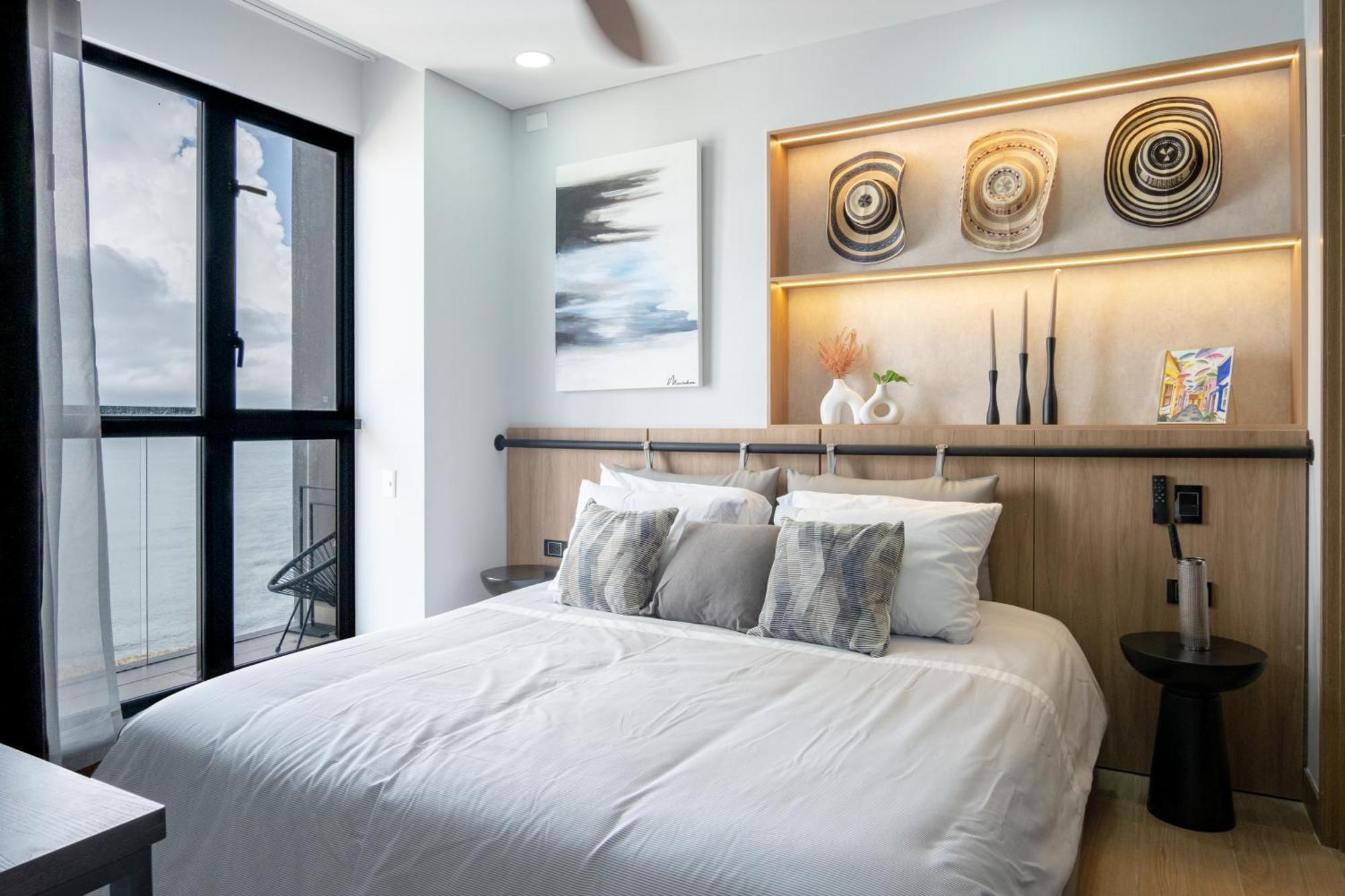 Luxury Oceanfront In Centro Apartment