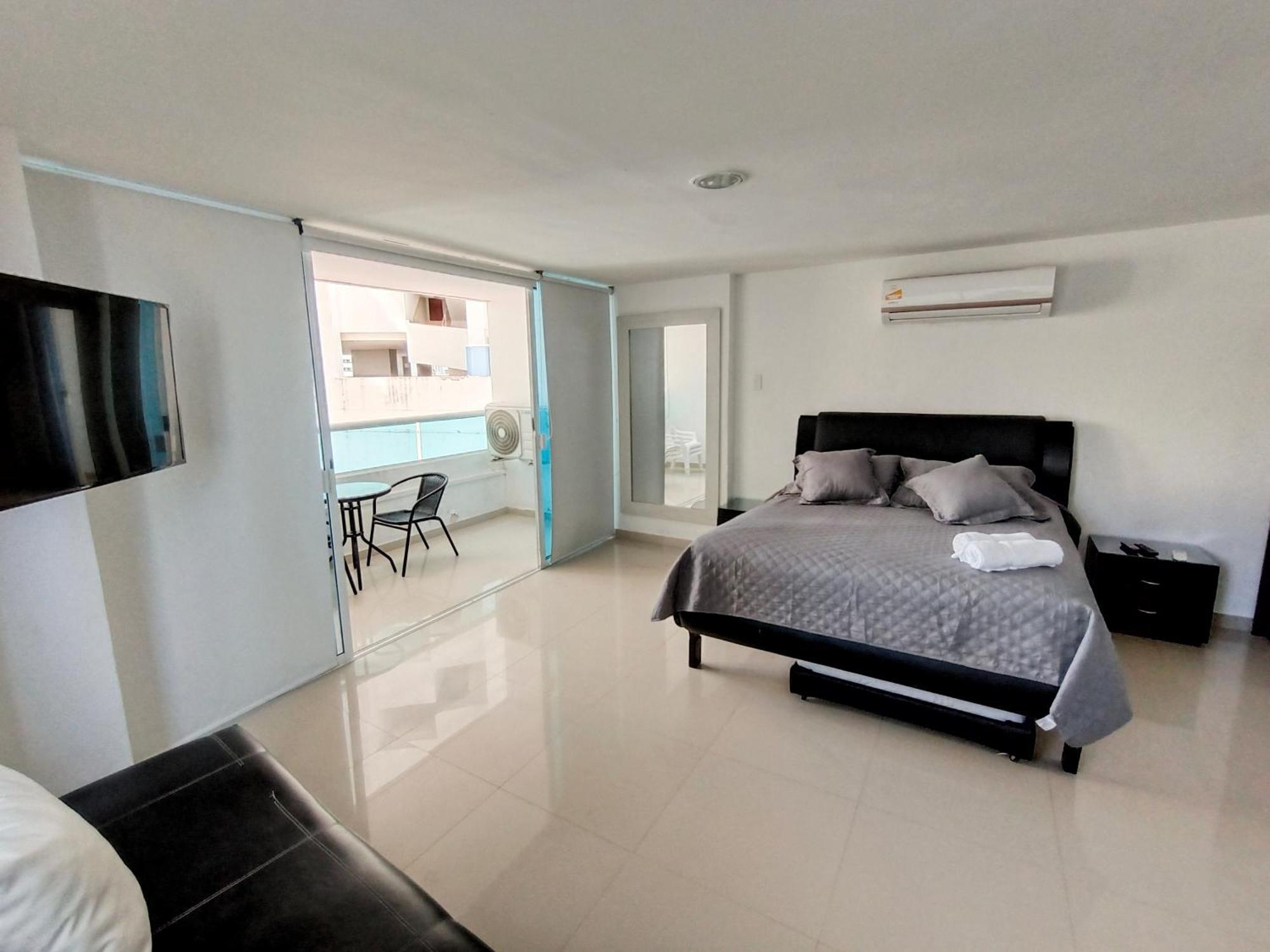 Laguito Bocagrande Por Parceros Group Aparthotel