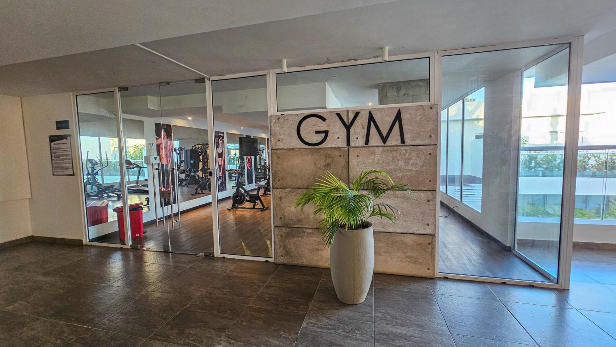 Beautiful, Remodeled In Building, Area Of Apartamento Cartagena