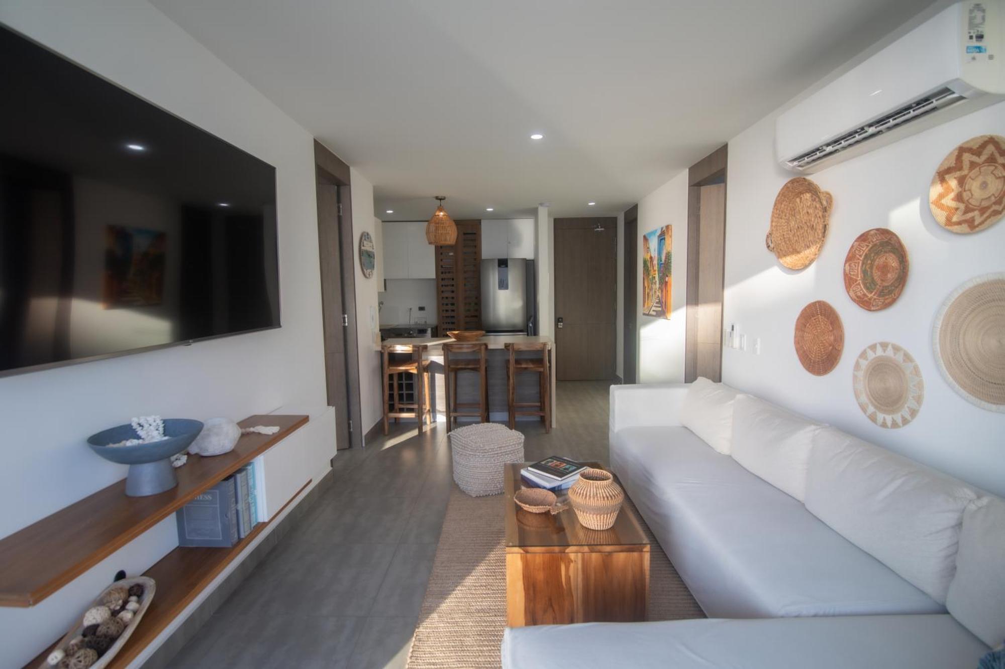 Beautiful, Remodeled In Building, Area Of * Cartagena