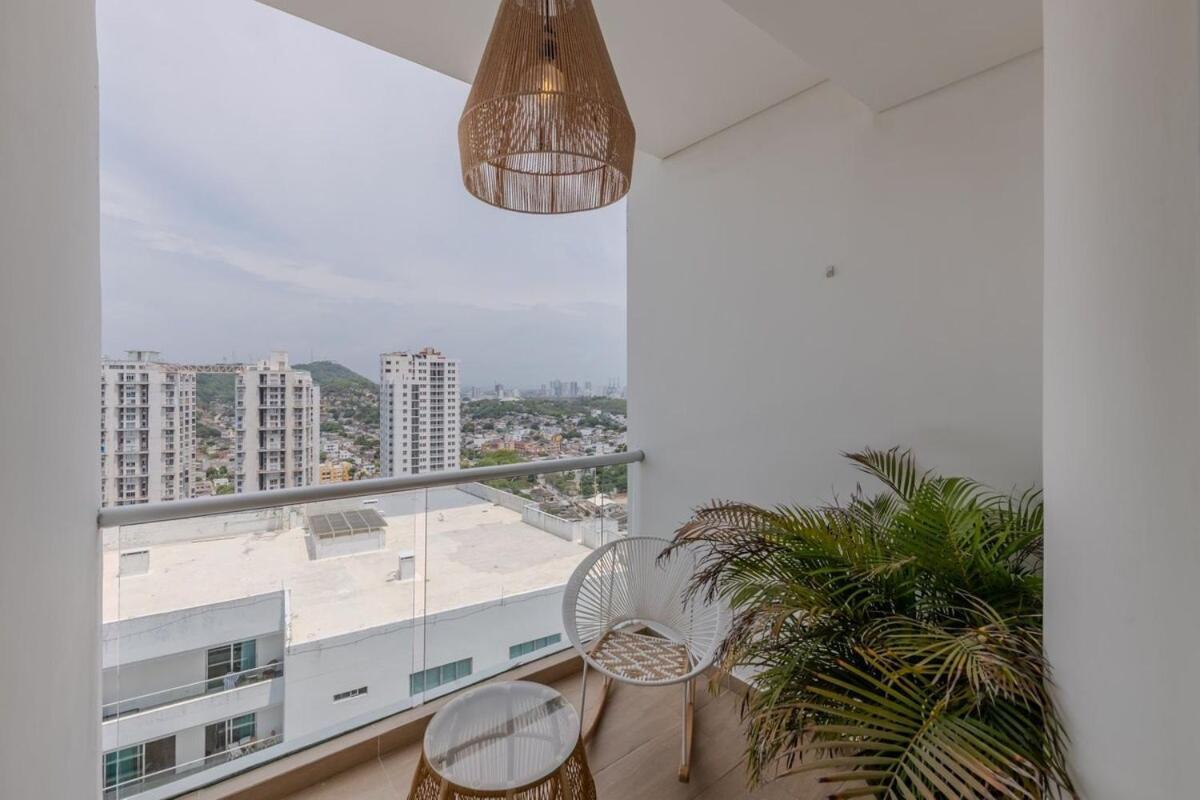 Skyline Exclusive Apto Front Of The Sea Apartment