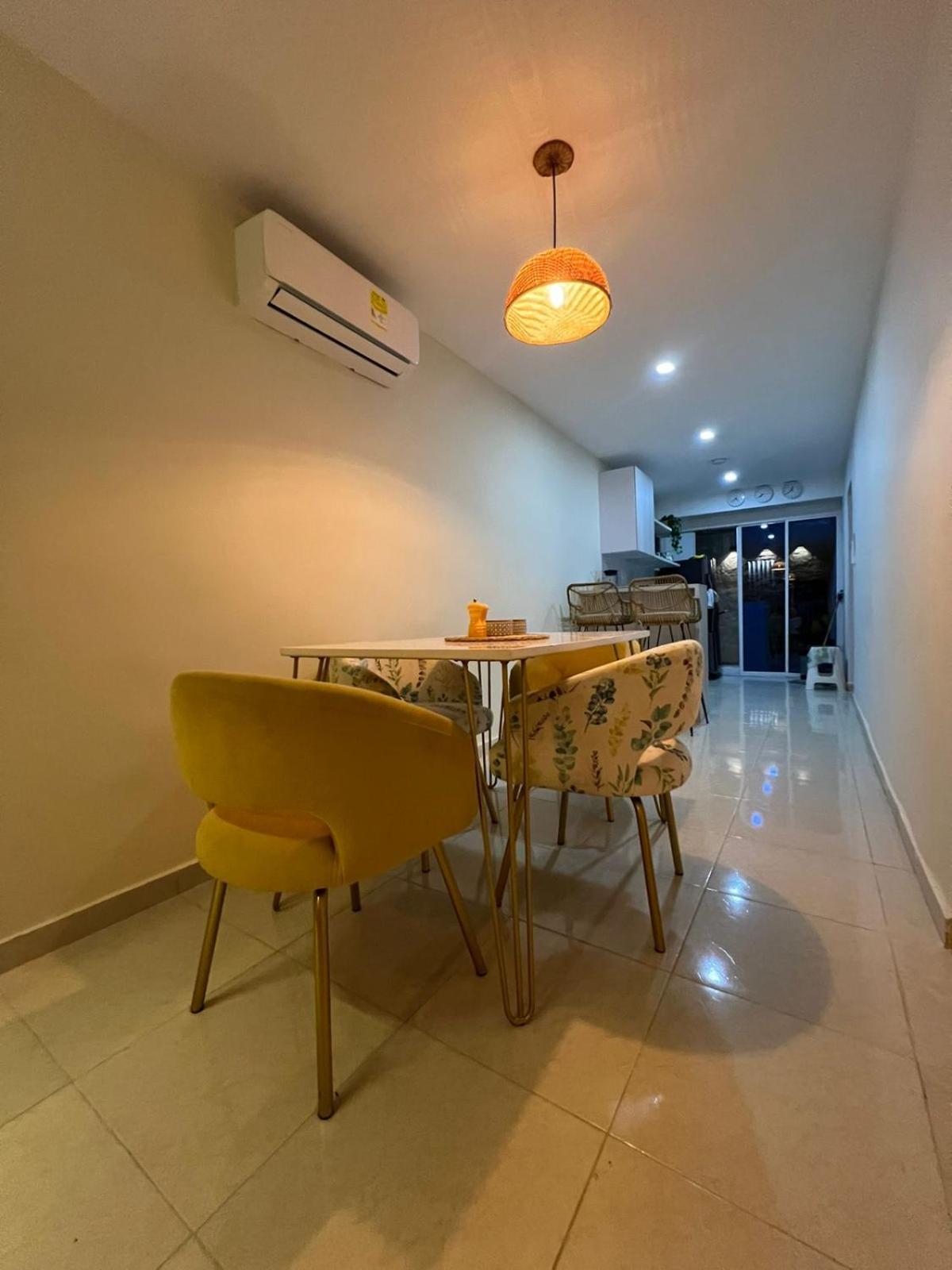 Casa De Besos Holiday home