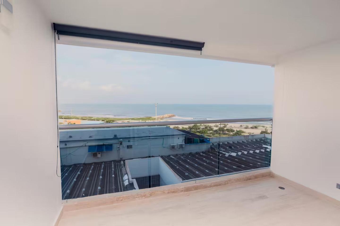 Brand New Front In With Pool View * Cartagena