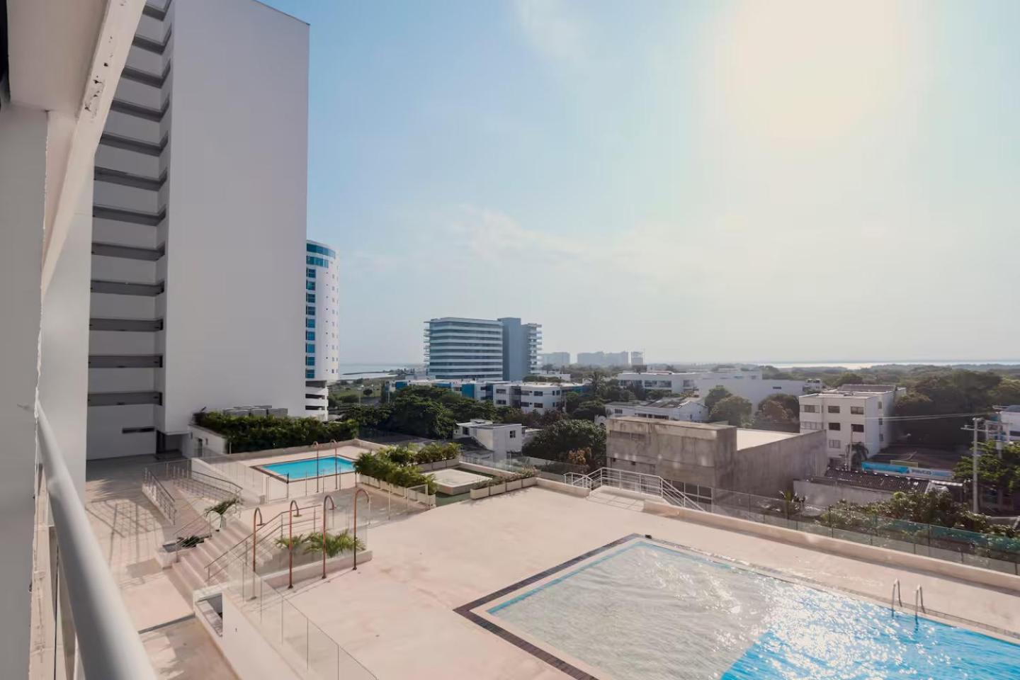 Brand New Front In With Pool View Apartment Cartagena