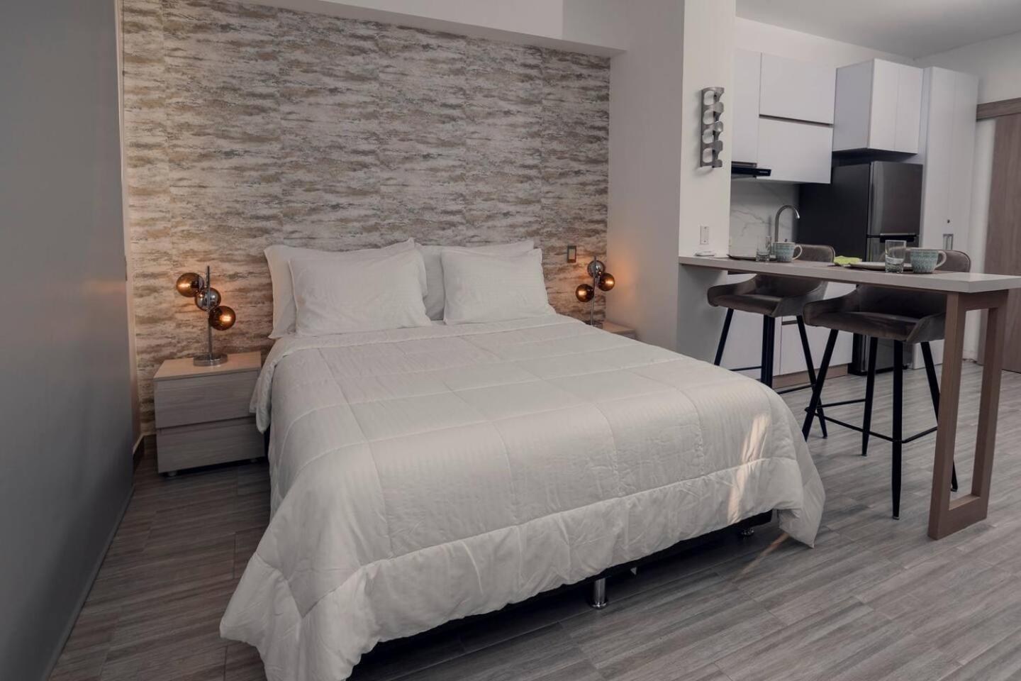 Brand New Front In With Pool View Apartment Cartagena