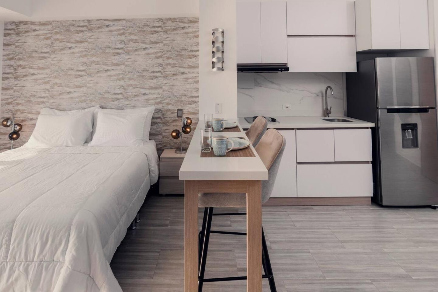 Brand New Front In With Pool View Apartment Cartagena