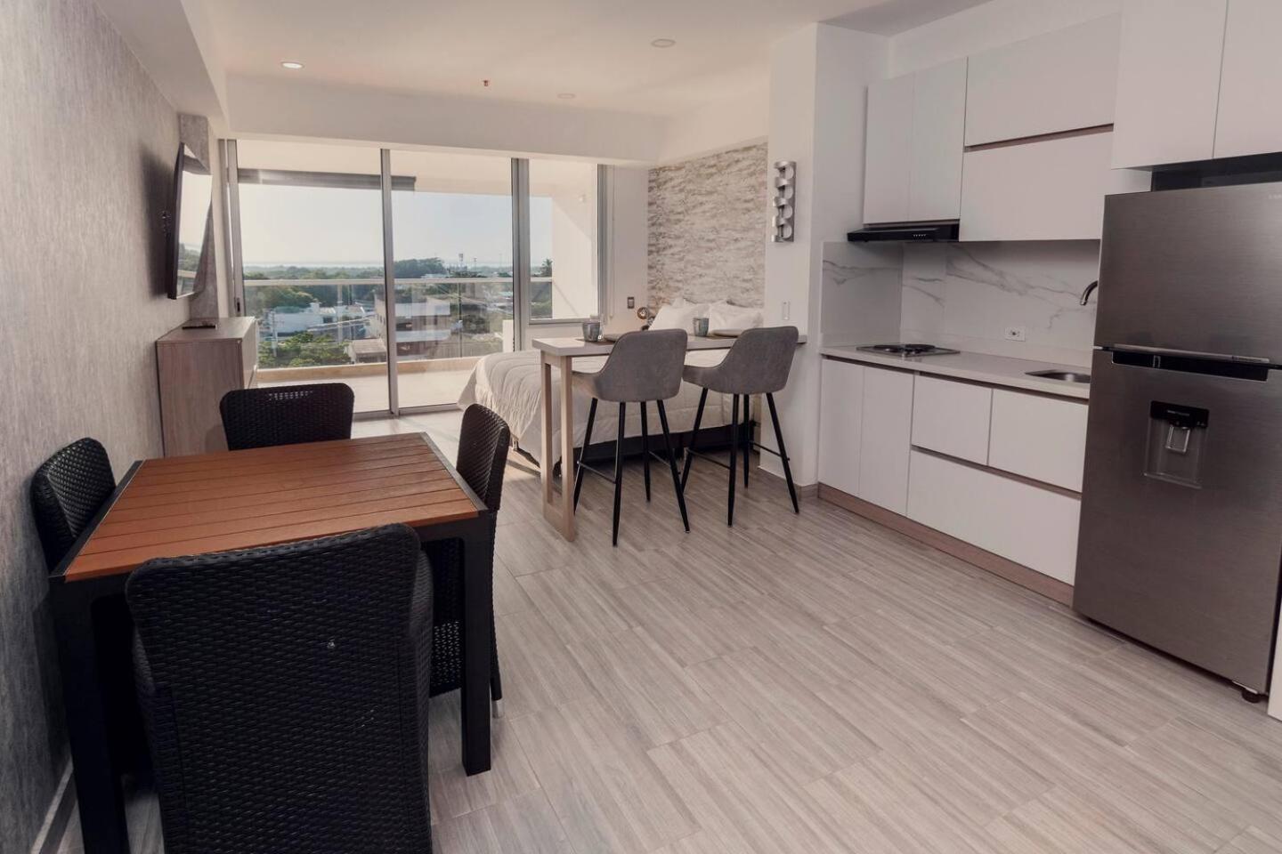 Apartment Brand New Front In With Pool View Cartagena