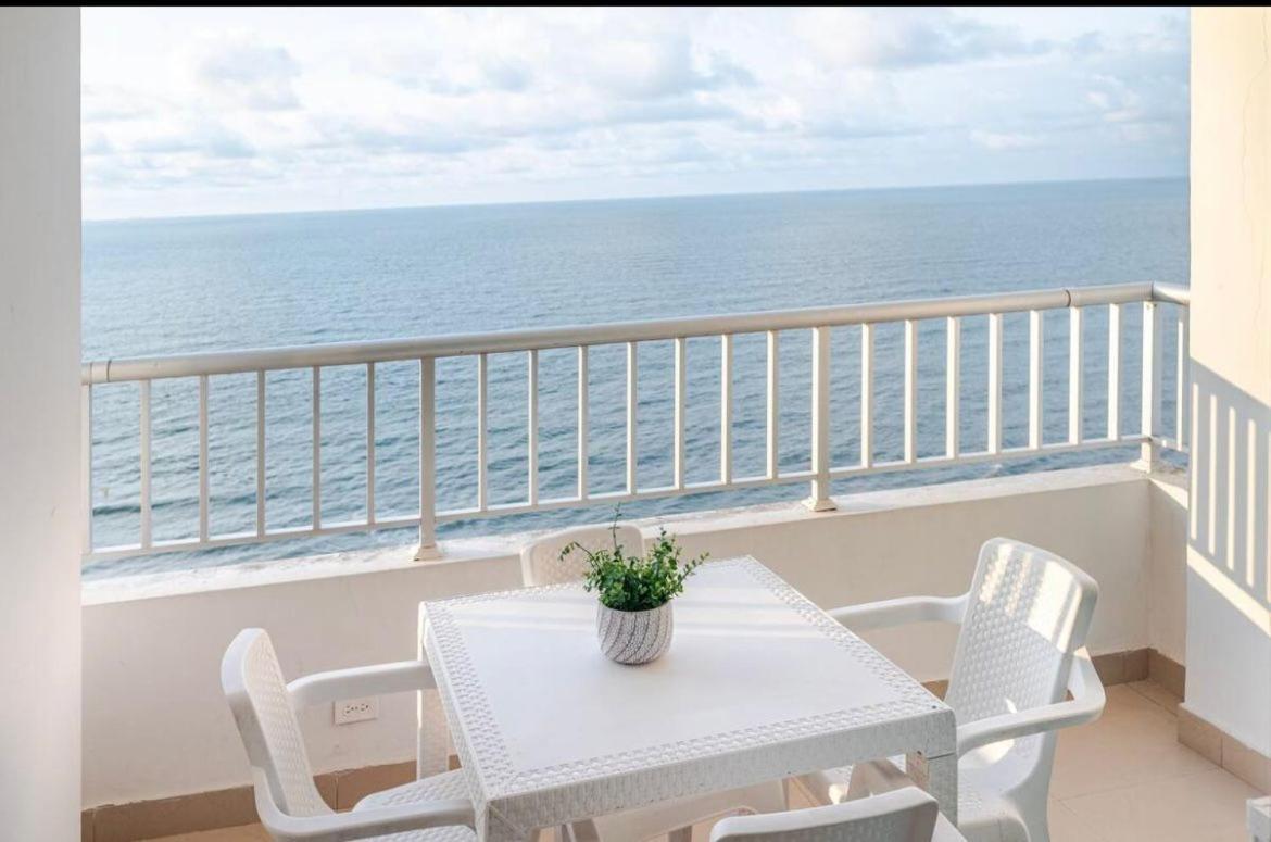 Frente Al Mar- Bocagrande * Cartagena
