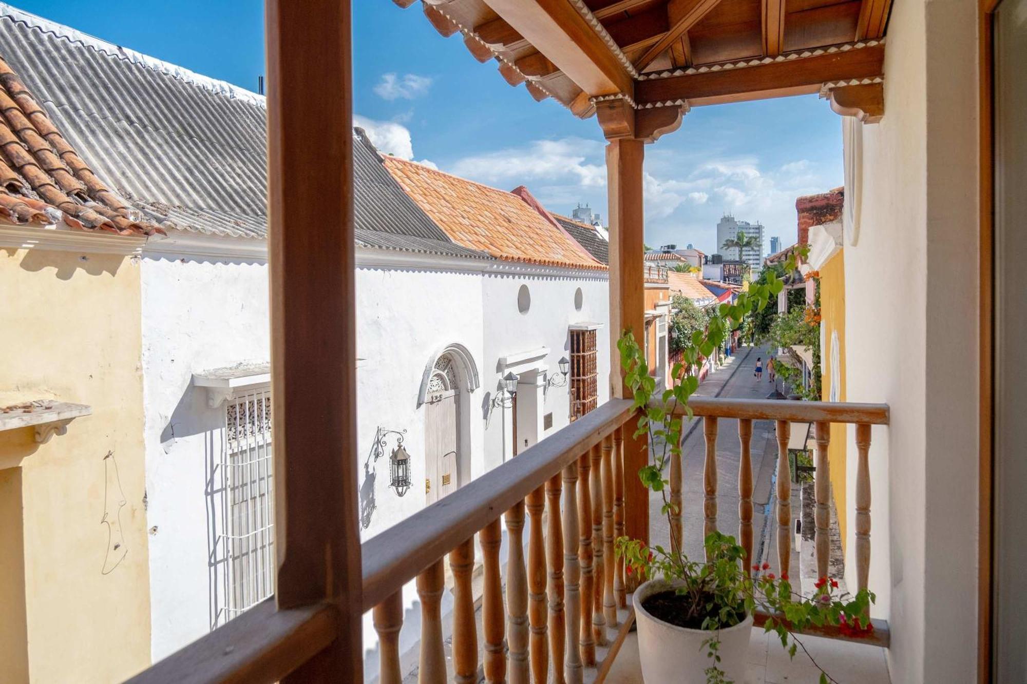 Fantastic House With Amazing Pool In Apartment Cartagena