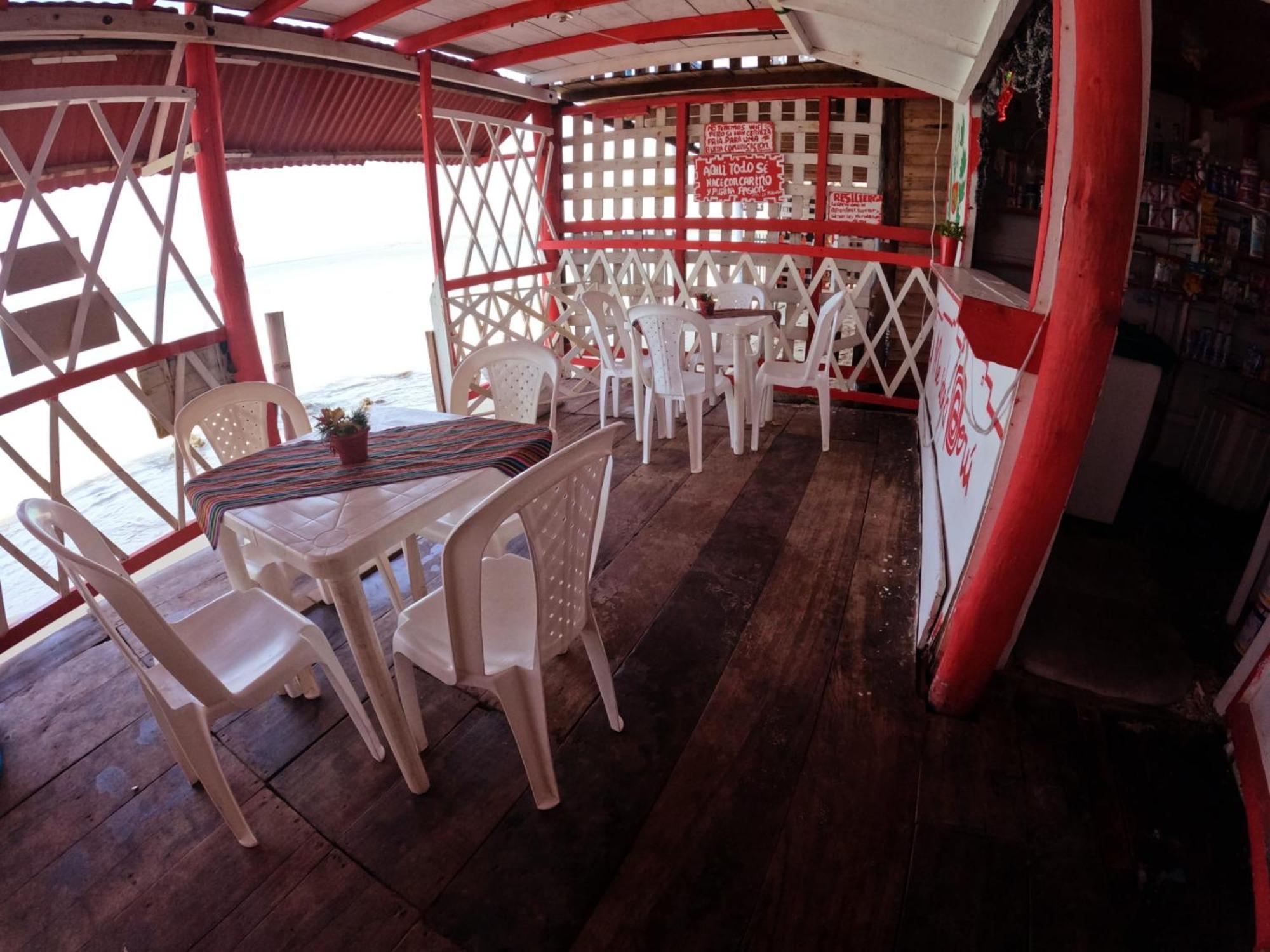 Bunker Peruano Hotel Cartagena