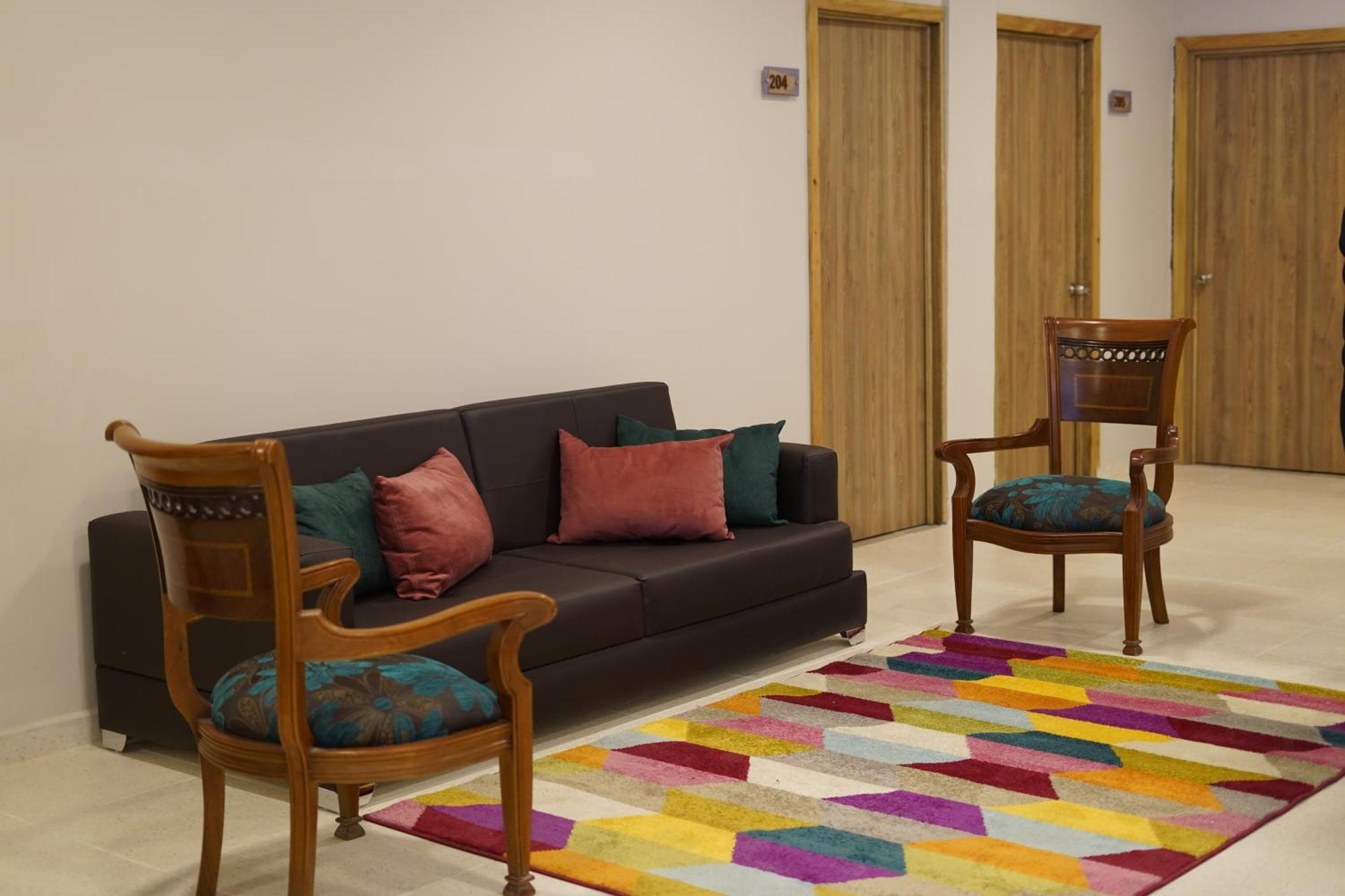 Dorado Plaza Getsemani Hostel *