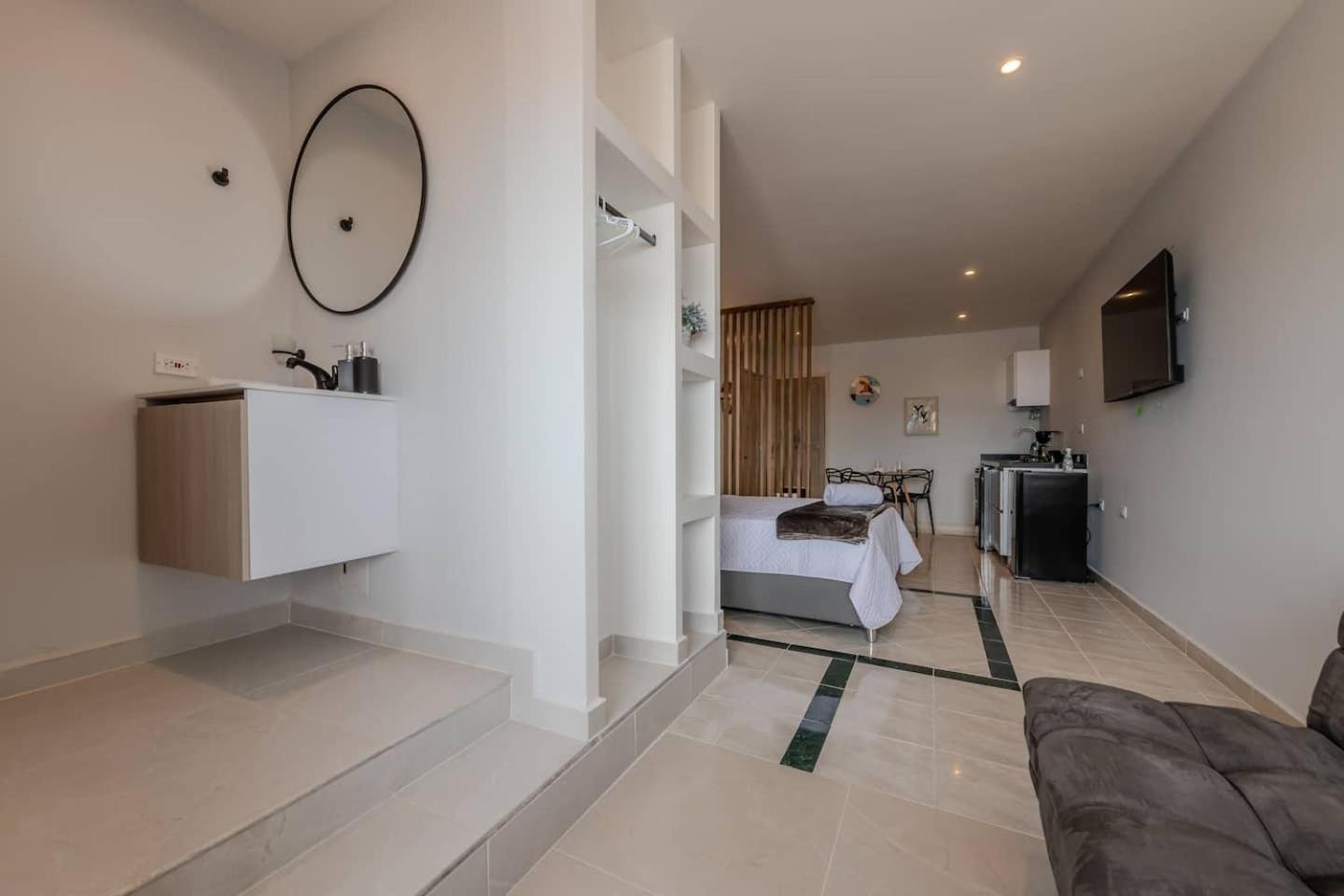 Unbeatable Location -exclusive Views- Clock Tower Apartment Cartagena