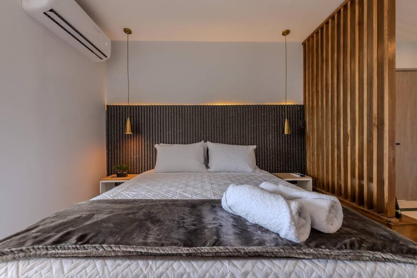 Apartment Unbeatable Location -exclusive Views- Clock Tower *