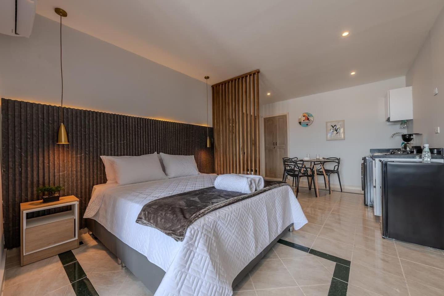 Unbeatable Location -exclusive Views- Clock Tower *