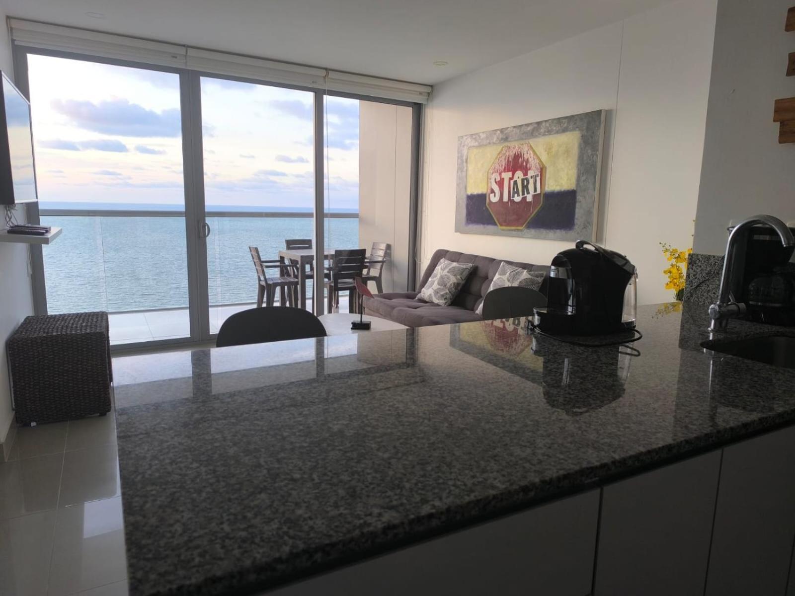 Apartamento Frente Al Mar En Morros Cartagena