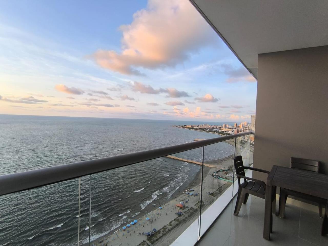 Frente Al Mar En Morros Apartamento