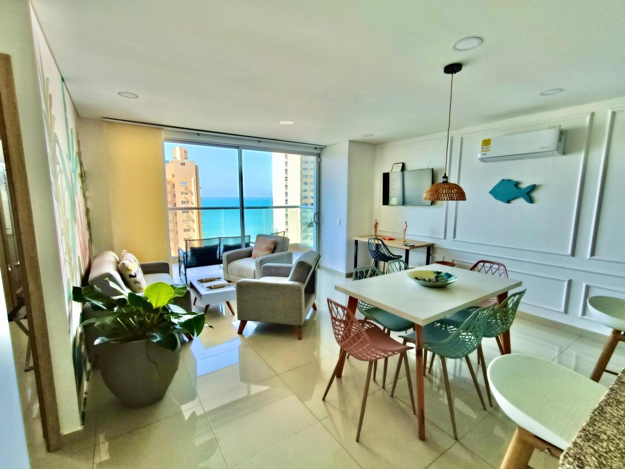 New With Great Sunsets Near Historic Center And Apartamento Cartagena