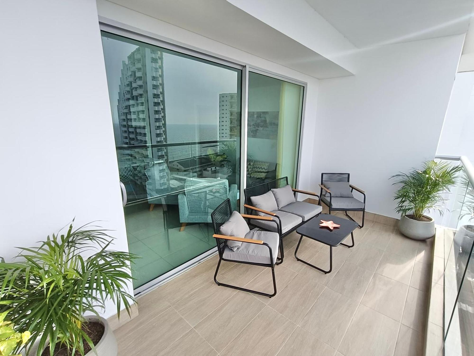 New With Great Sunsets Near Historic Center And *