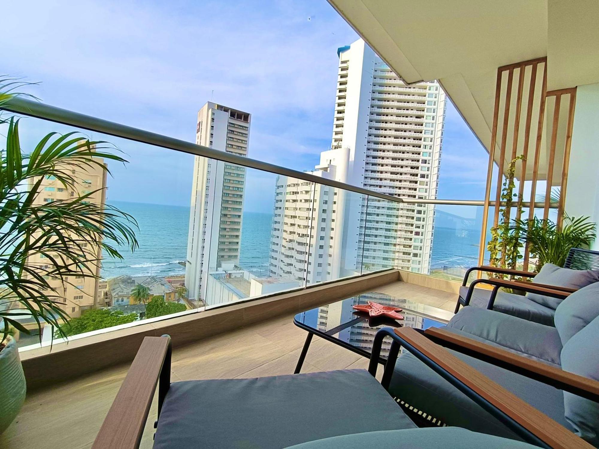 New With Great Sunsets Near Historic Center And * Cartagena