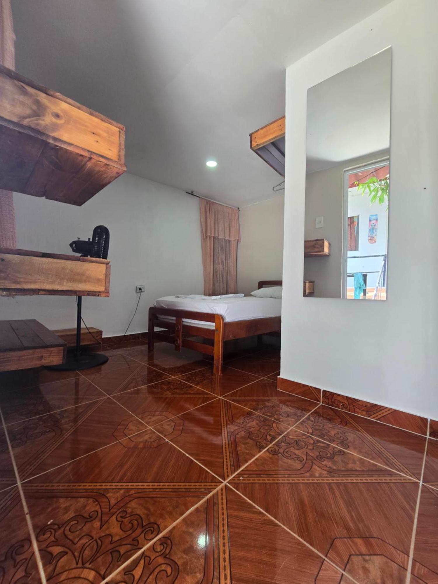 Casa - El Alcatraz Bed & Breakfast *