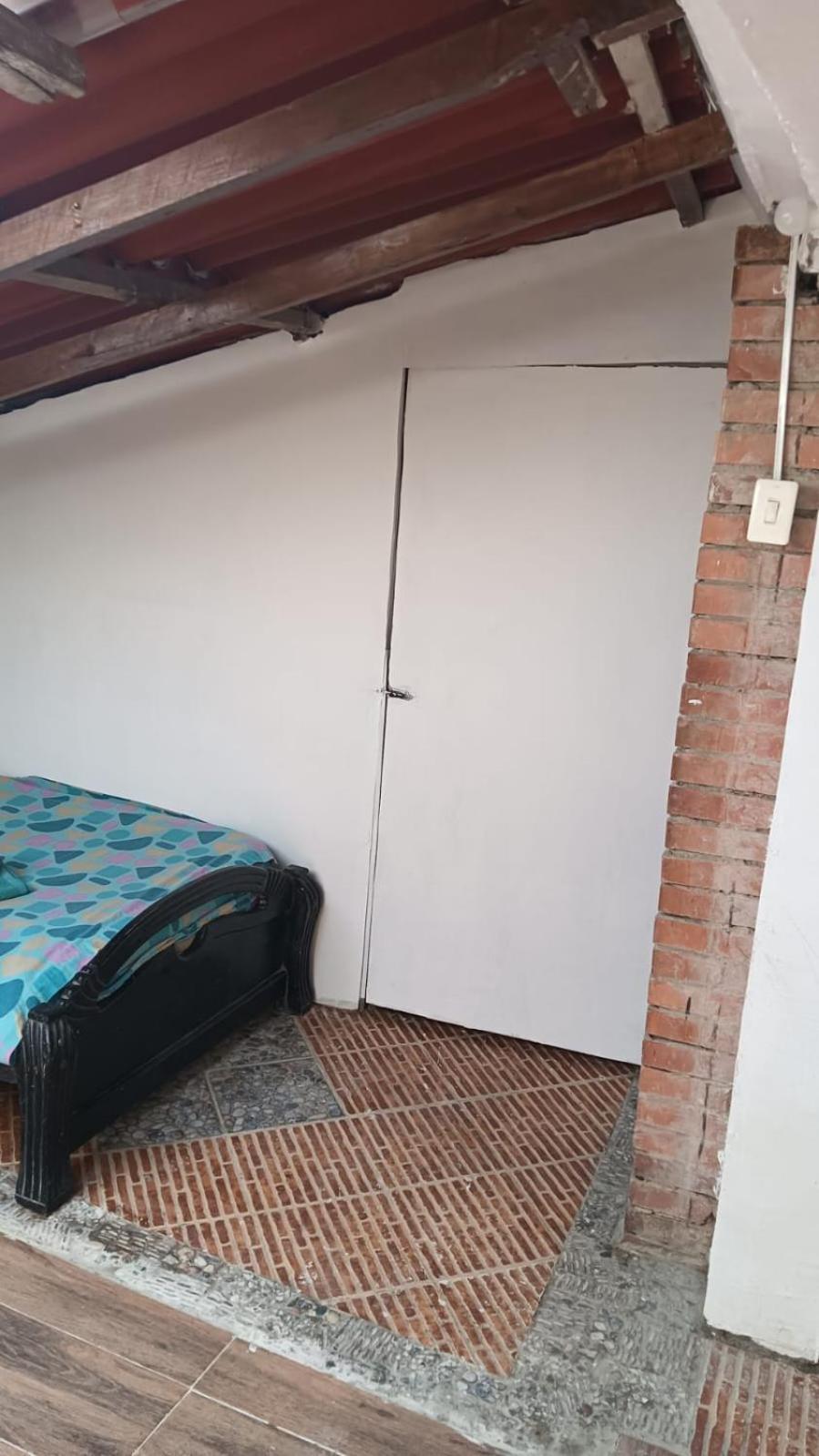 Casa de hóspedes #10-33 *