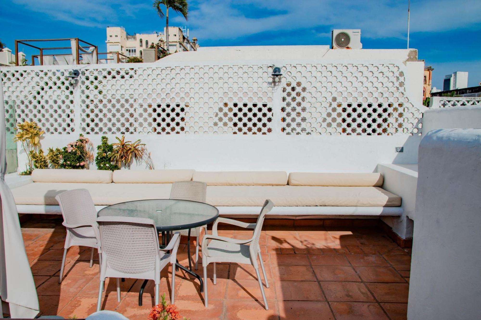 5 Bedroom Inside Of The Walled Holiday home Cartagena
