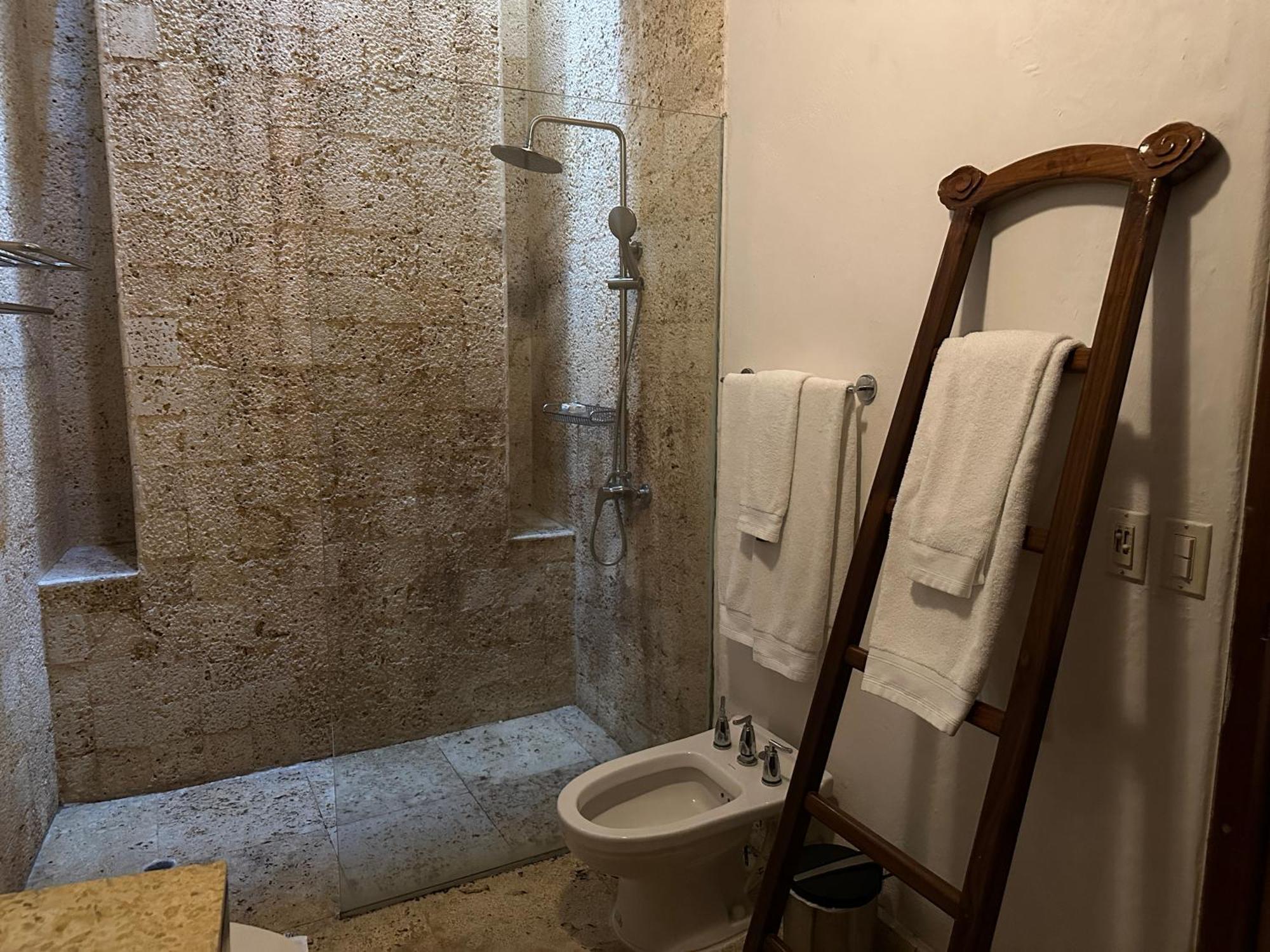 5 Bedroom Inside Of The Walled Holiday home