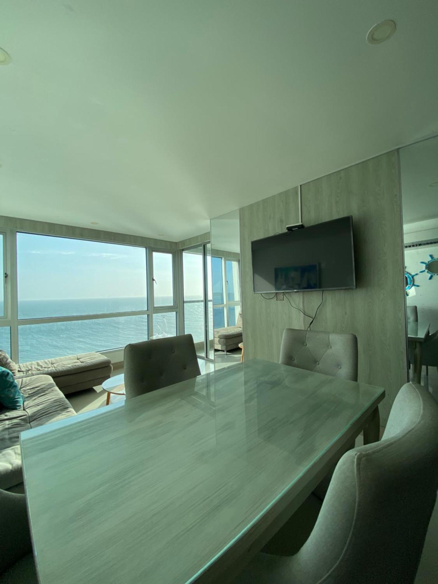 Sunset Apartment *