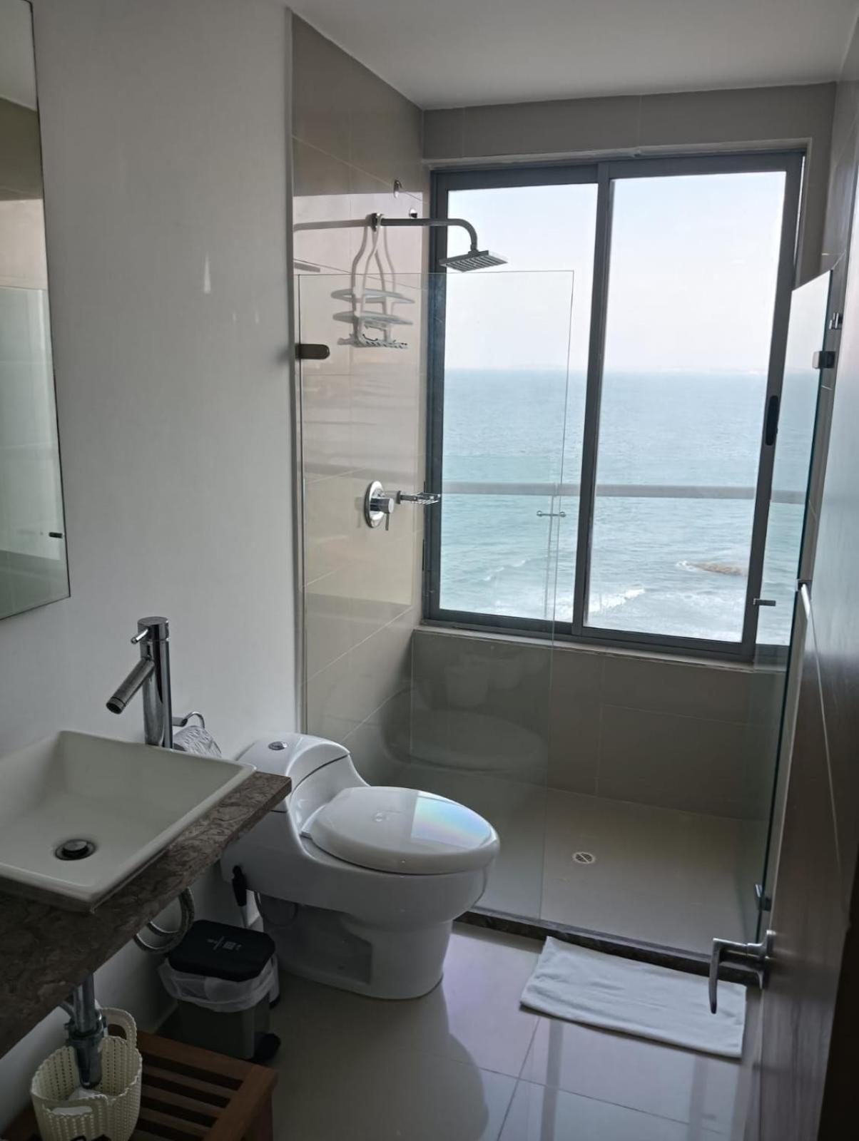 Apartment Boutique - *