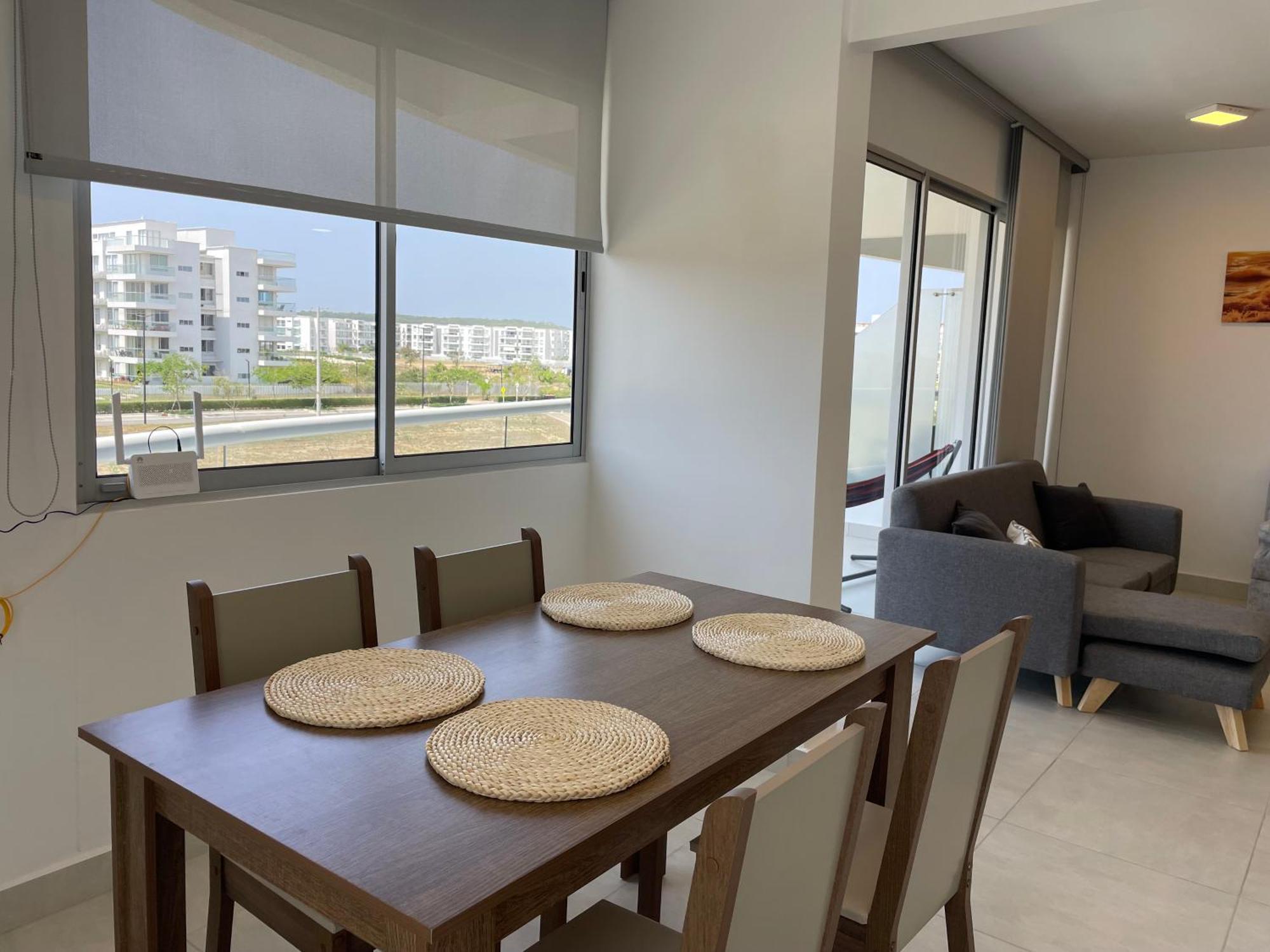 Moderno En Apartment