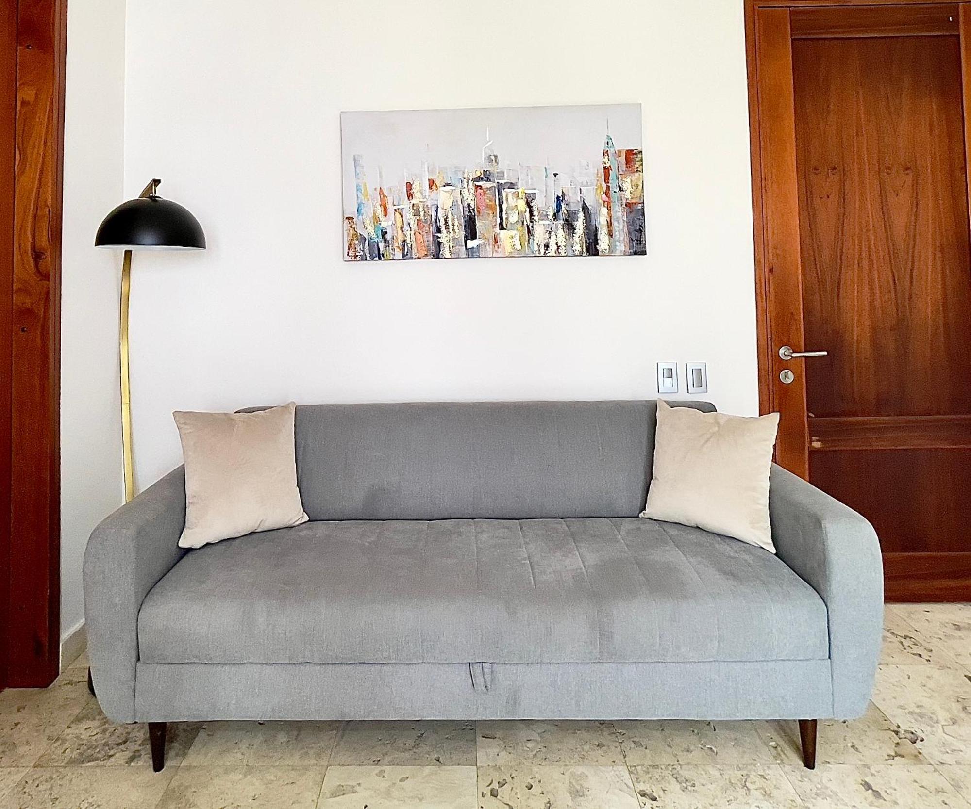 1br Modern In Old In Colonial Building Apartment *