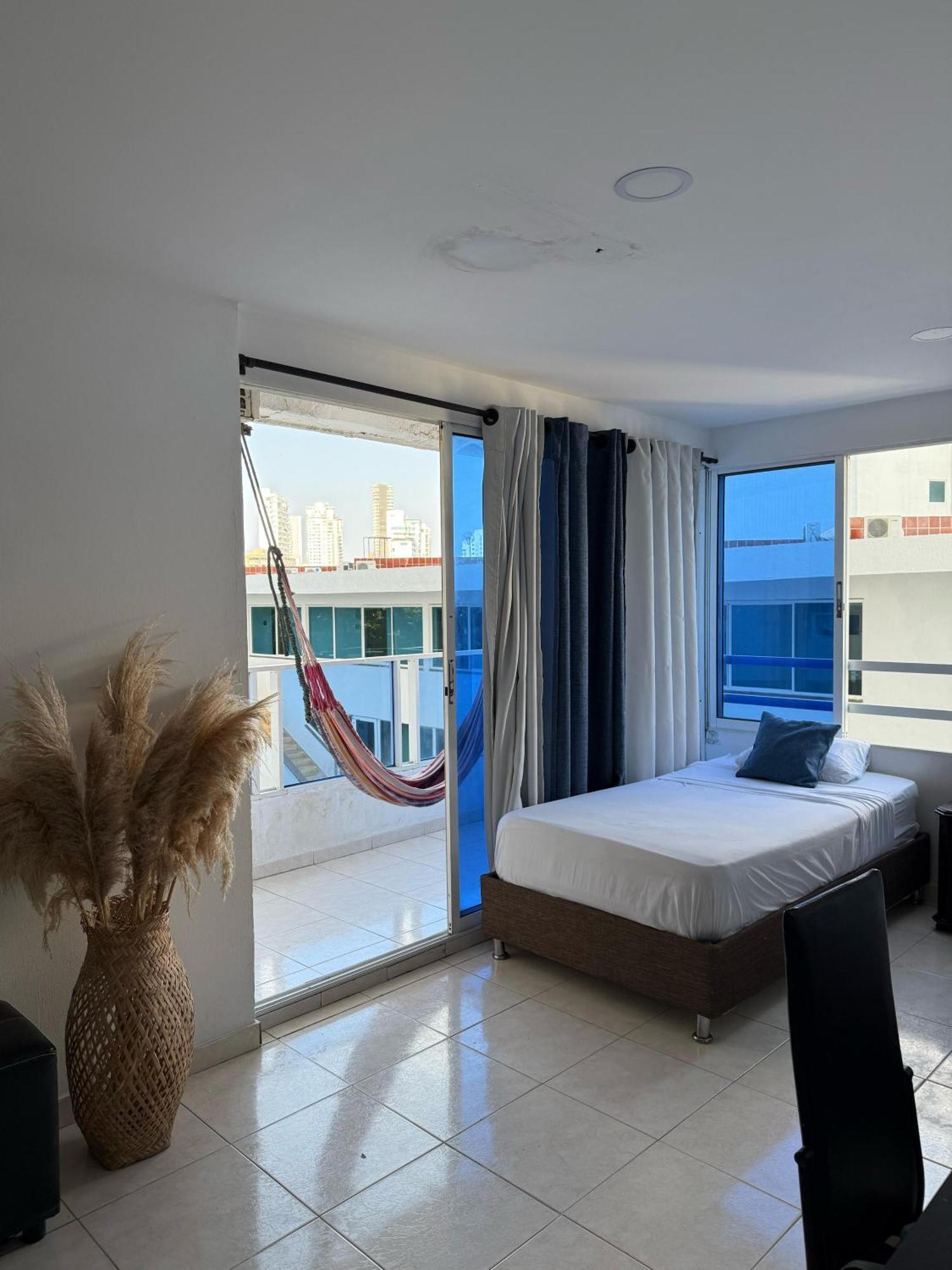 Mar Celeste Apartment *