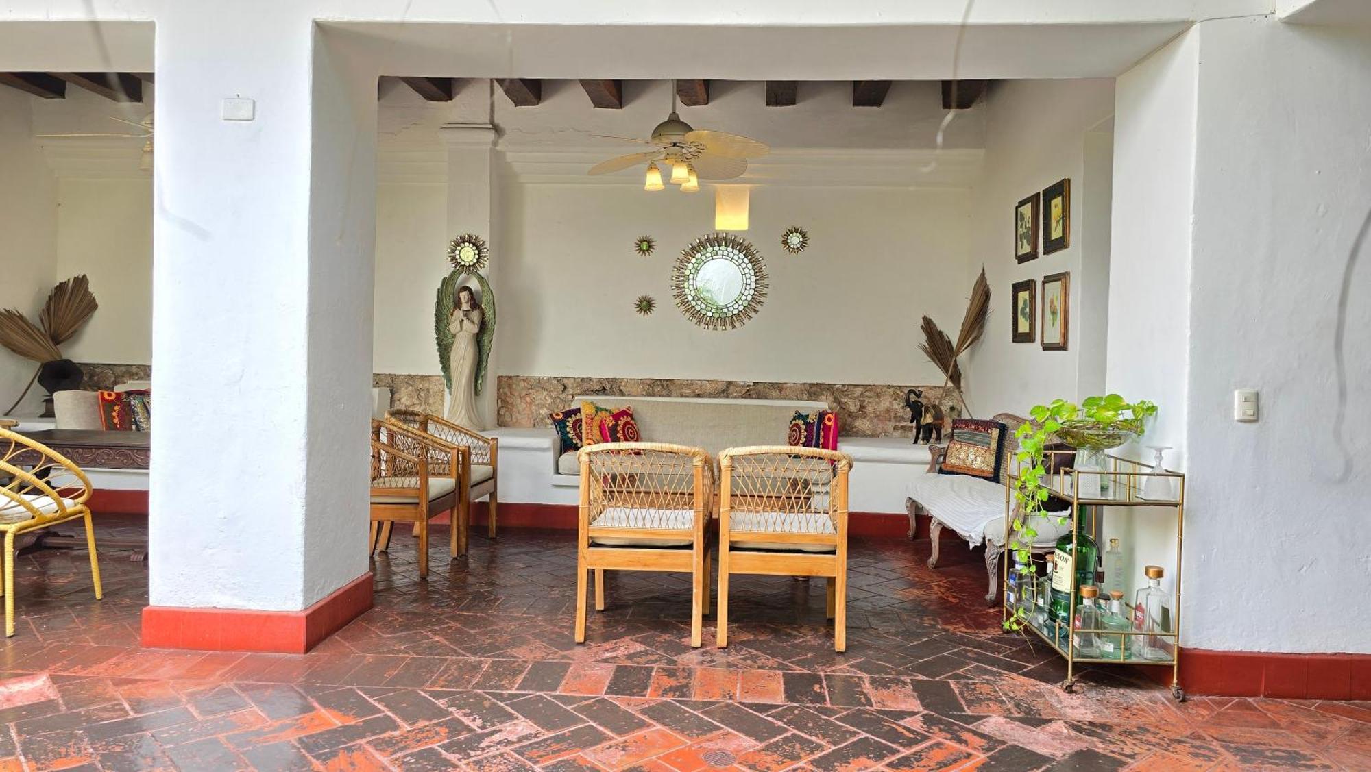 Casa La Tablada 3*