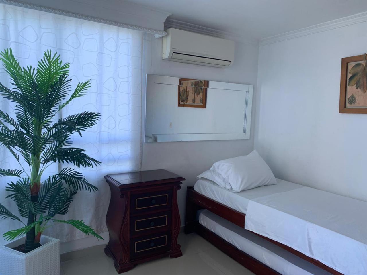Apartamento Piso 12 Y 17 Welch * Cartagena