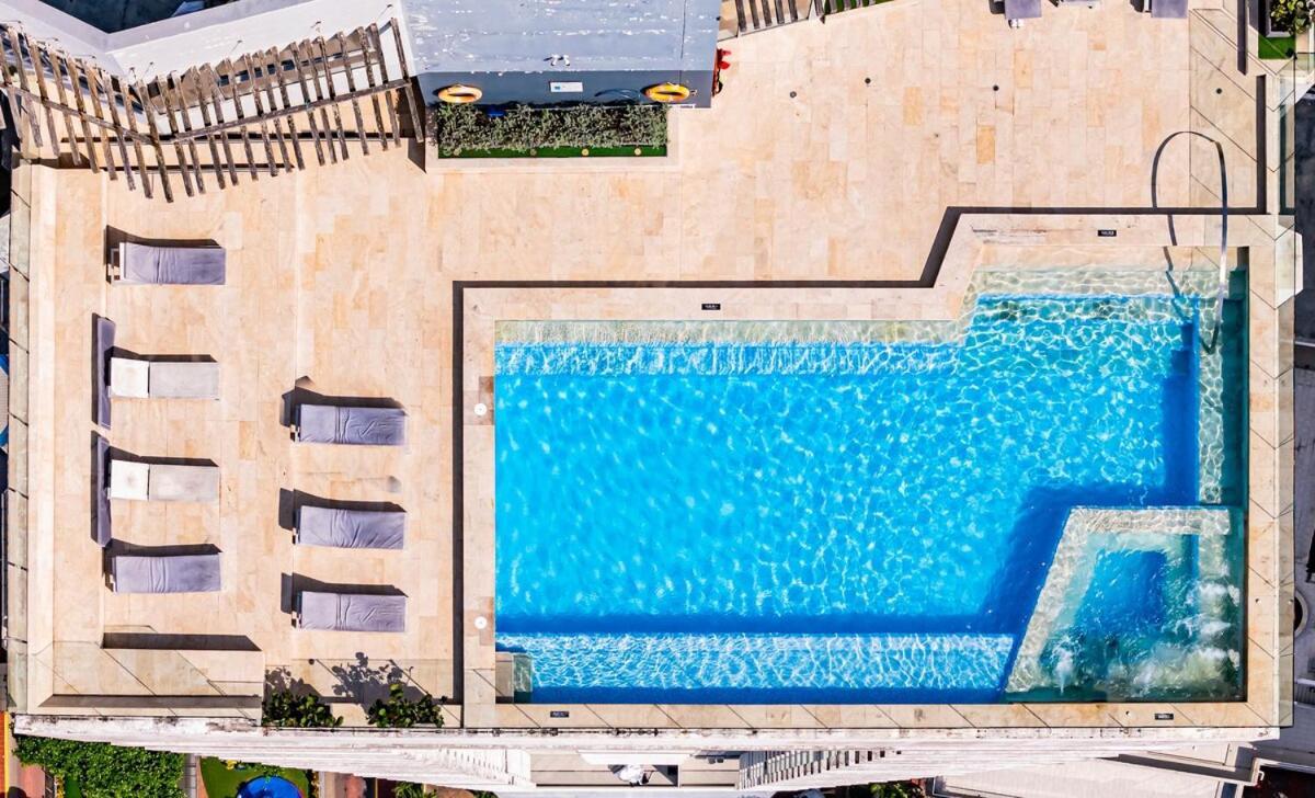 Apartment Luxury On 28th Floor - Seaview Cartagena