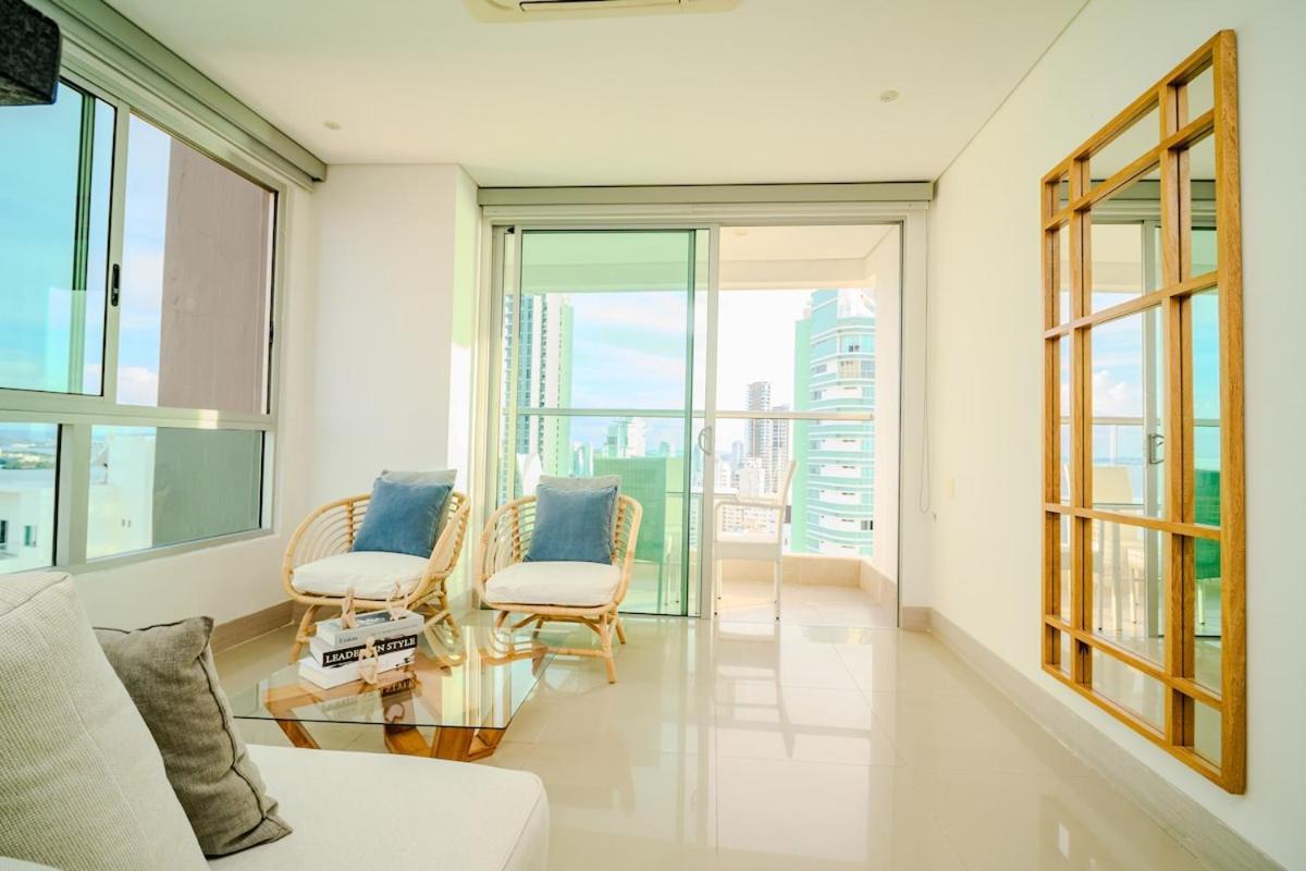 Luxury On 28th Floor - Seaview *
