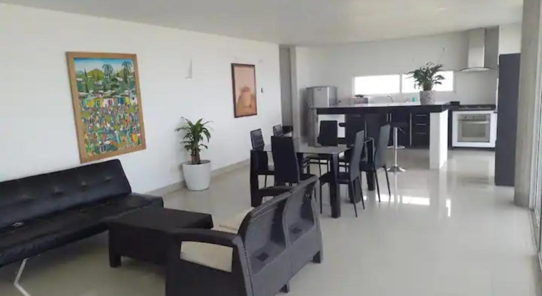Apartamento Luxury Playa Azul Cartagena Frente Al Mar 200M *
