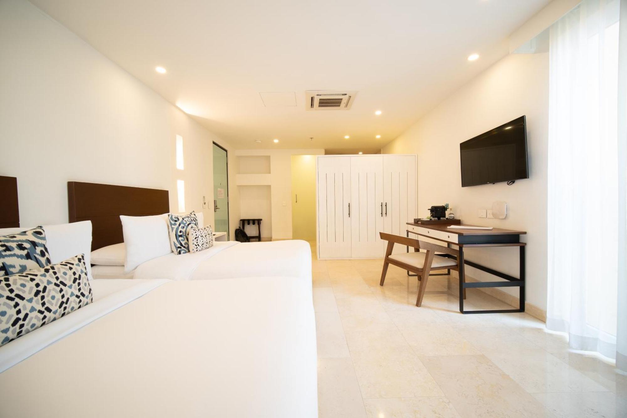 Hotel Nacar Cartagena, Curio Collection By Hilton Cartagena