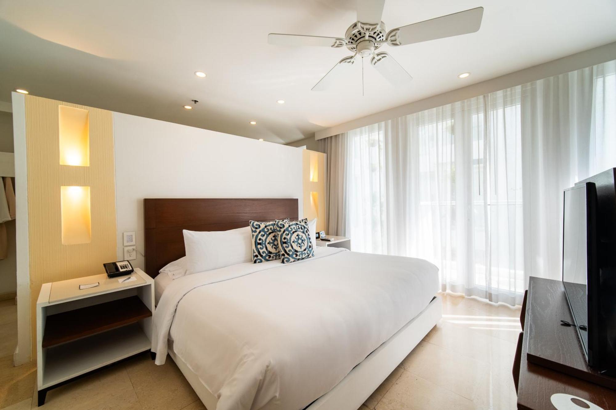 Nacar Cartagena, Curio Collection By Hilton Cartagena