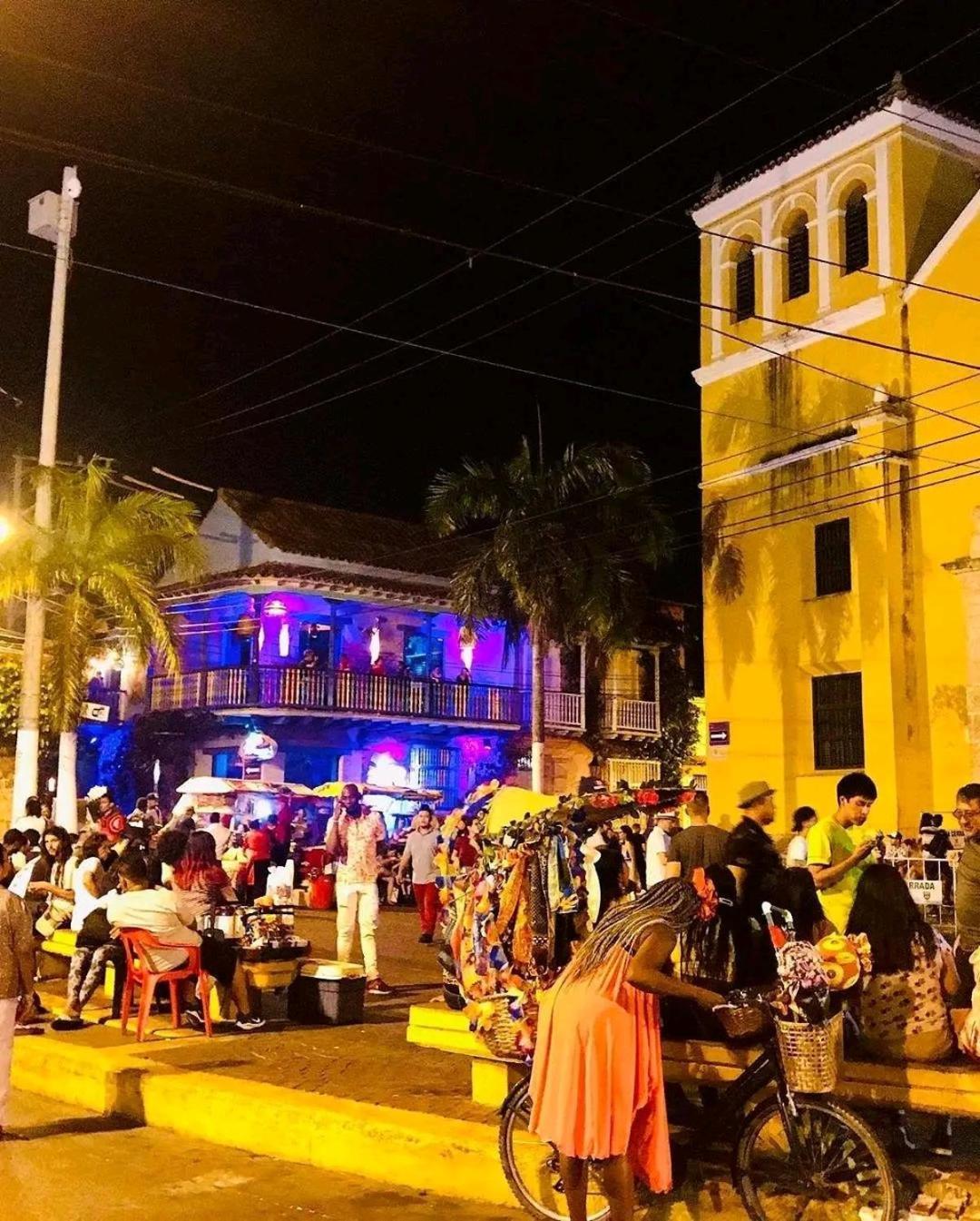 Casa Familiar Encanto Historico En El Mej0r Barrio De La Ciudad *