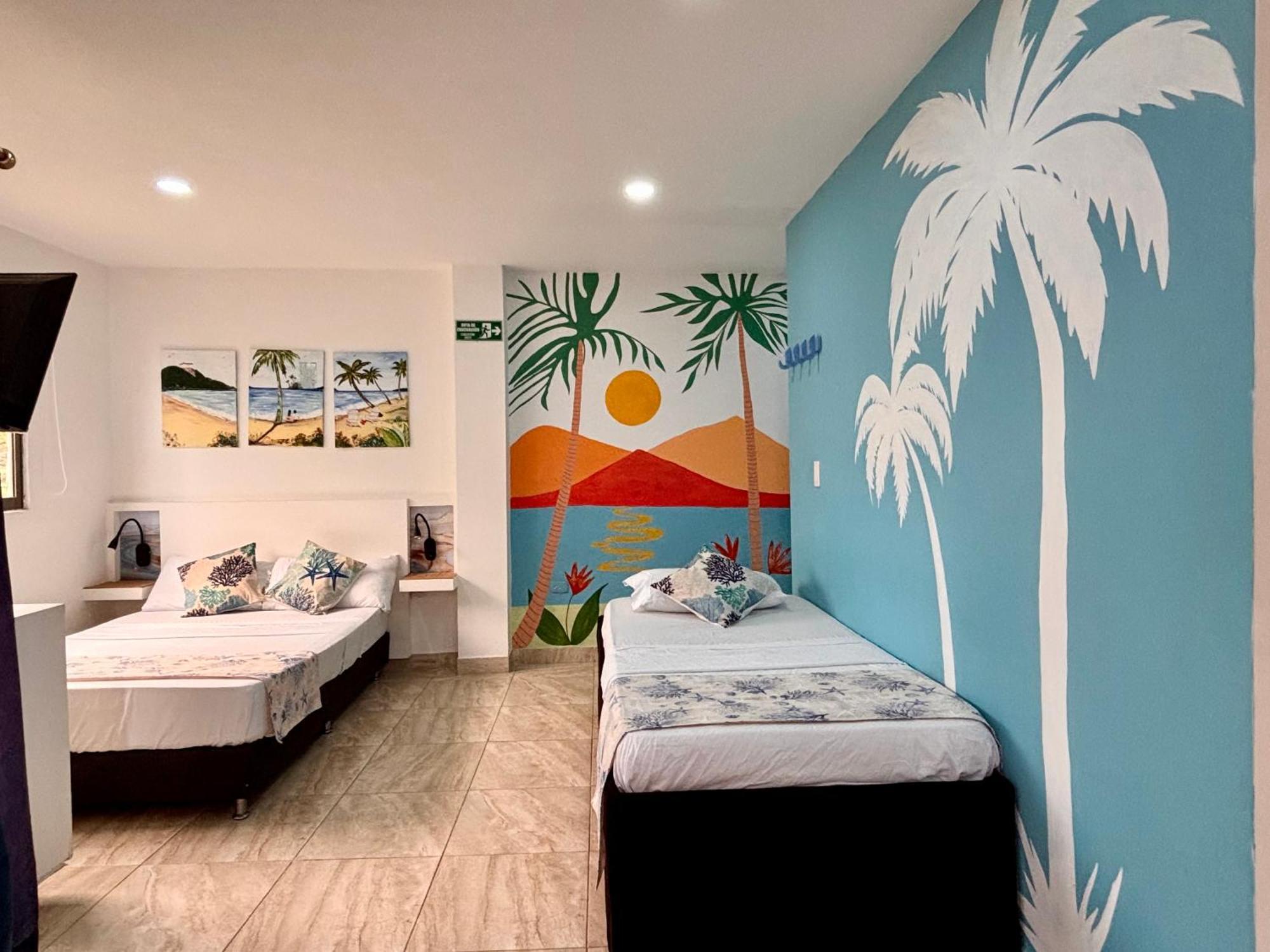 Avadia Del Mar Aparthotel