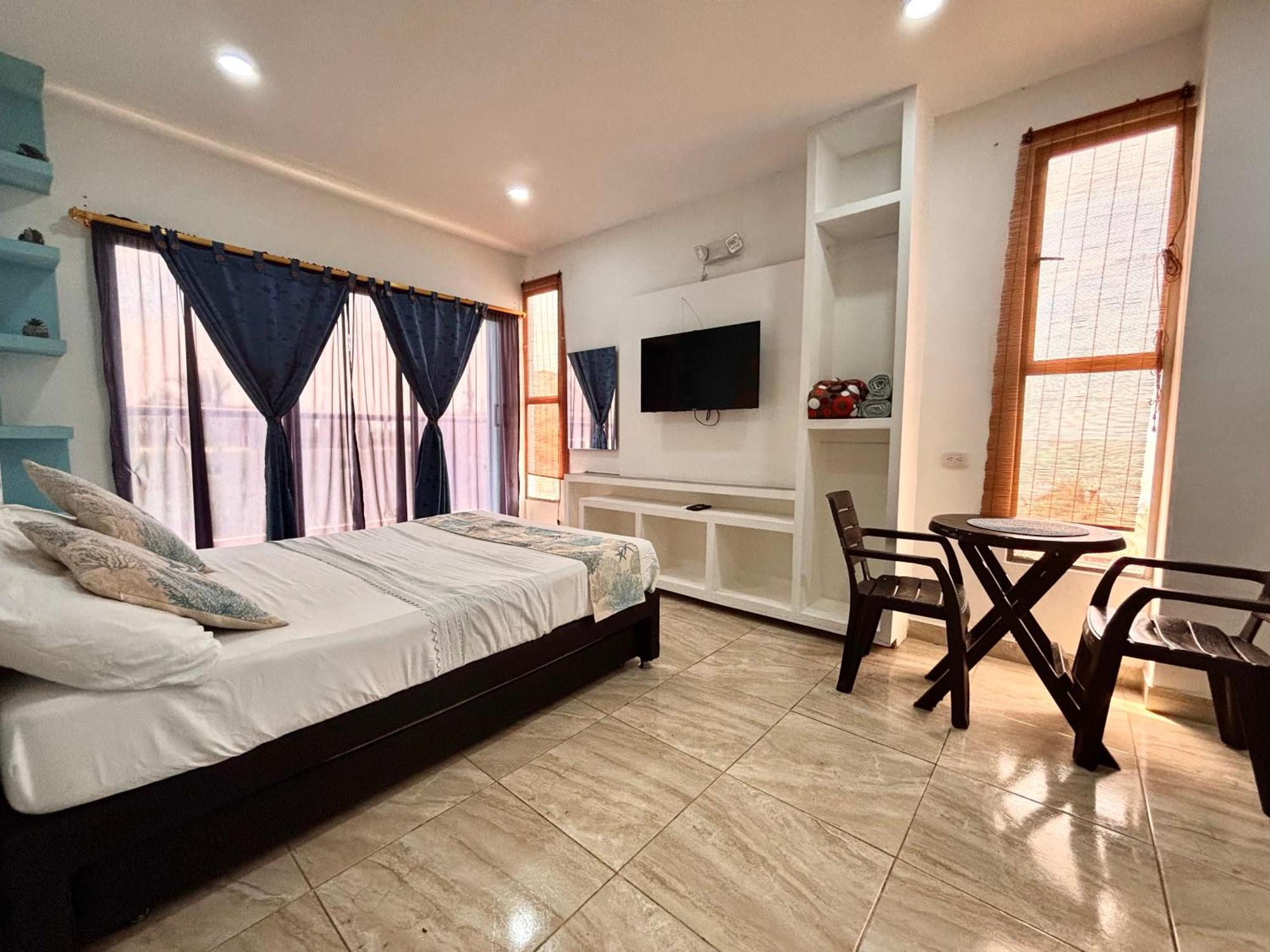 Aparthotel Avadia Del Mar *