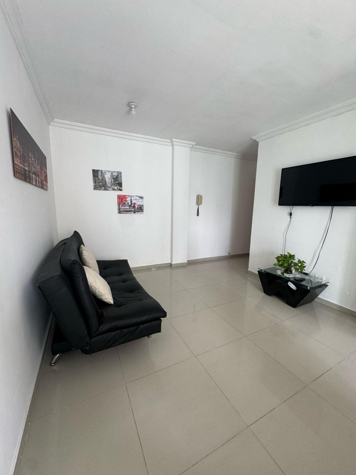 Bonito En Con Garaje Gratuito Apartment