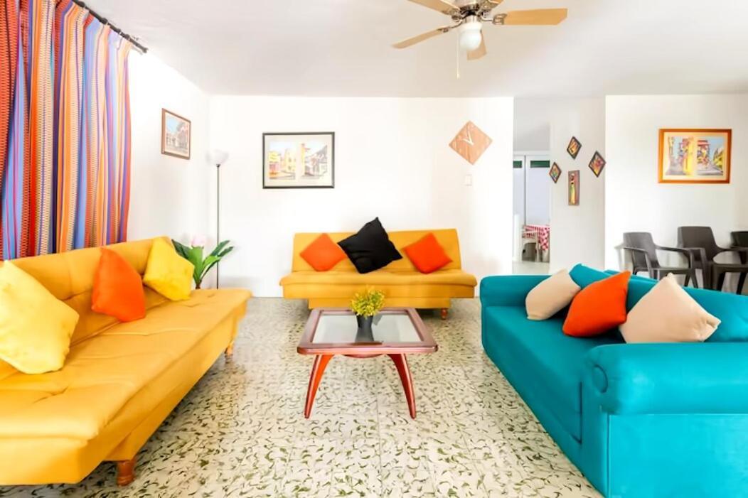Casa Caribe, Excellent Location In Bocagrande Cartagena