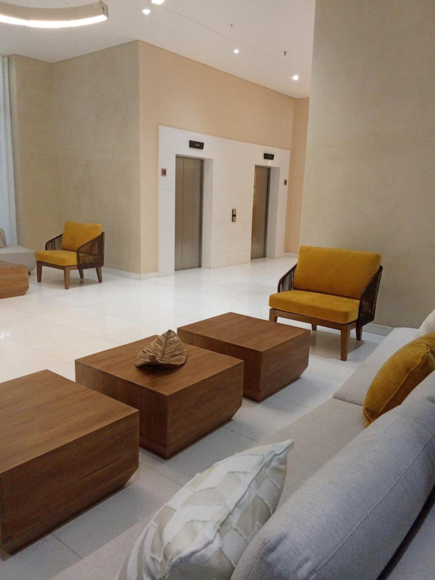 1102 * Cartagena