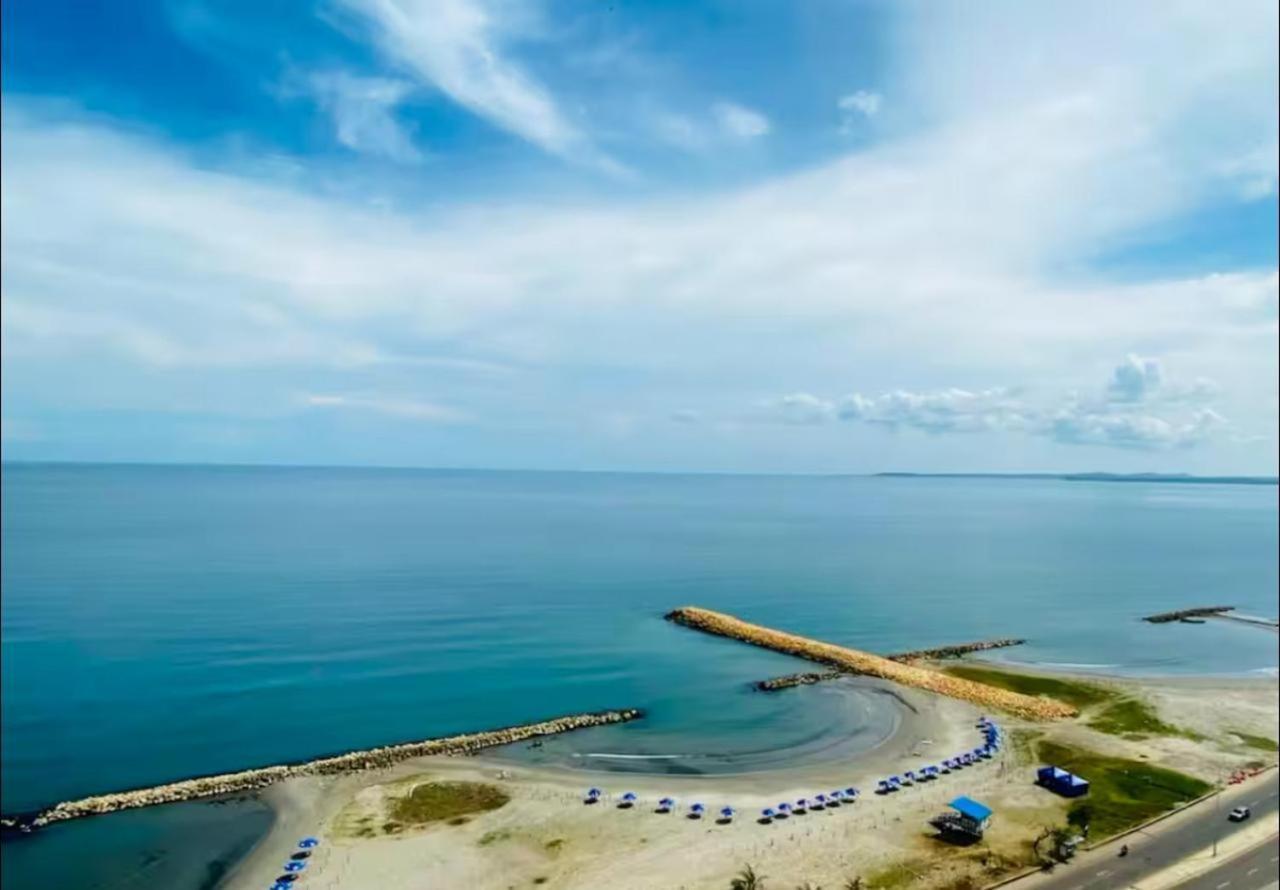 Apartment Luxurious And Modern Oceanfront With Views Of The Historic 2b And 2br