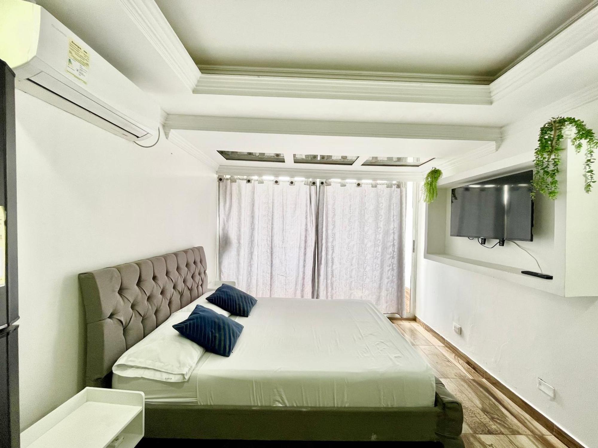 Apto Estudio Piso 12 Frente A La Playa Cartagena